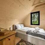 Dom wakacyjny Modern Zegrze - W Lesie, Sauna, Blisko Zalewu - By Rentujemy