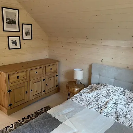 Semesterbostad Modern Zegrze - W Lesie, Sauna, Blisko Zalewu - By Rentujemy